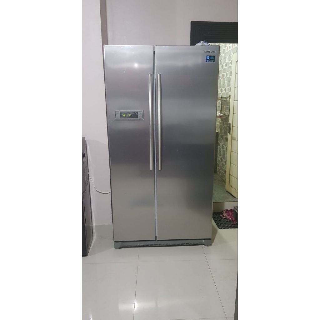 kulkas besar 2 pintu