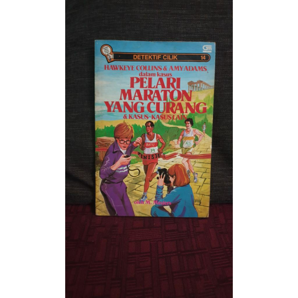 Novel Detektif Cilik Hawkeye Collins dalam kasus pelari maraton yang curang