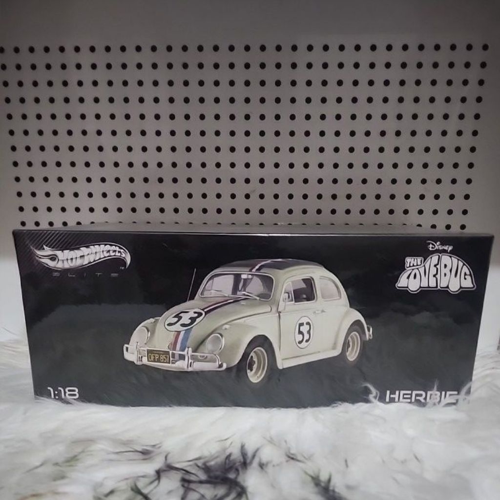 Hot Wheels Elite Herbie 1/18
