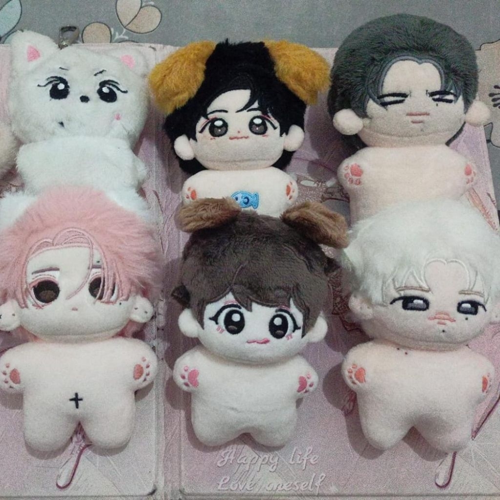 WTS DOLL ENHYPEN
