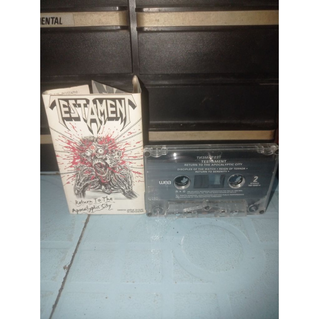 Kaset Pita TESTAMENT - RETURN To The Apocayptic City