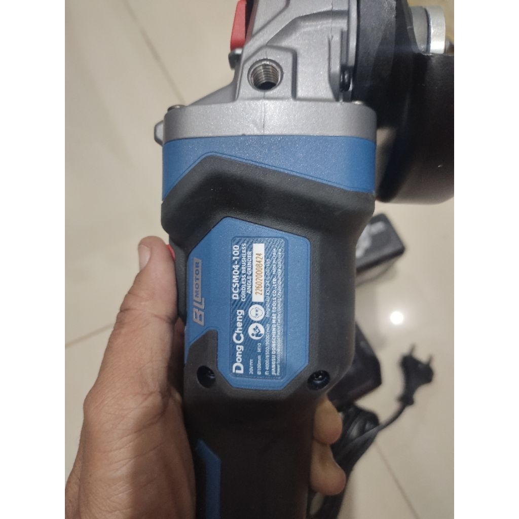 gerinda cordless dongcheng