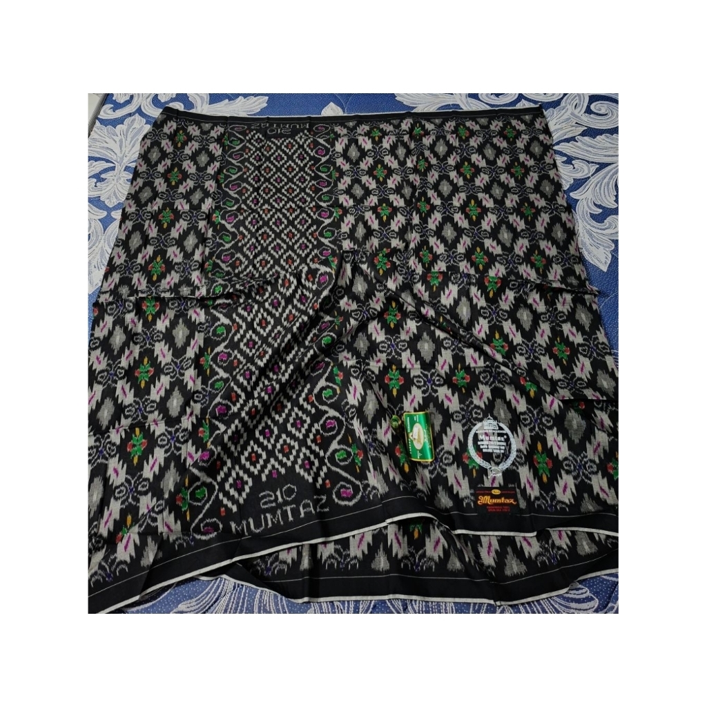 SARUNG SUTRA MUNTAZ KAWUNG