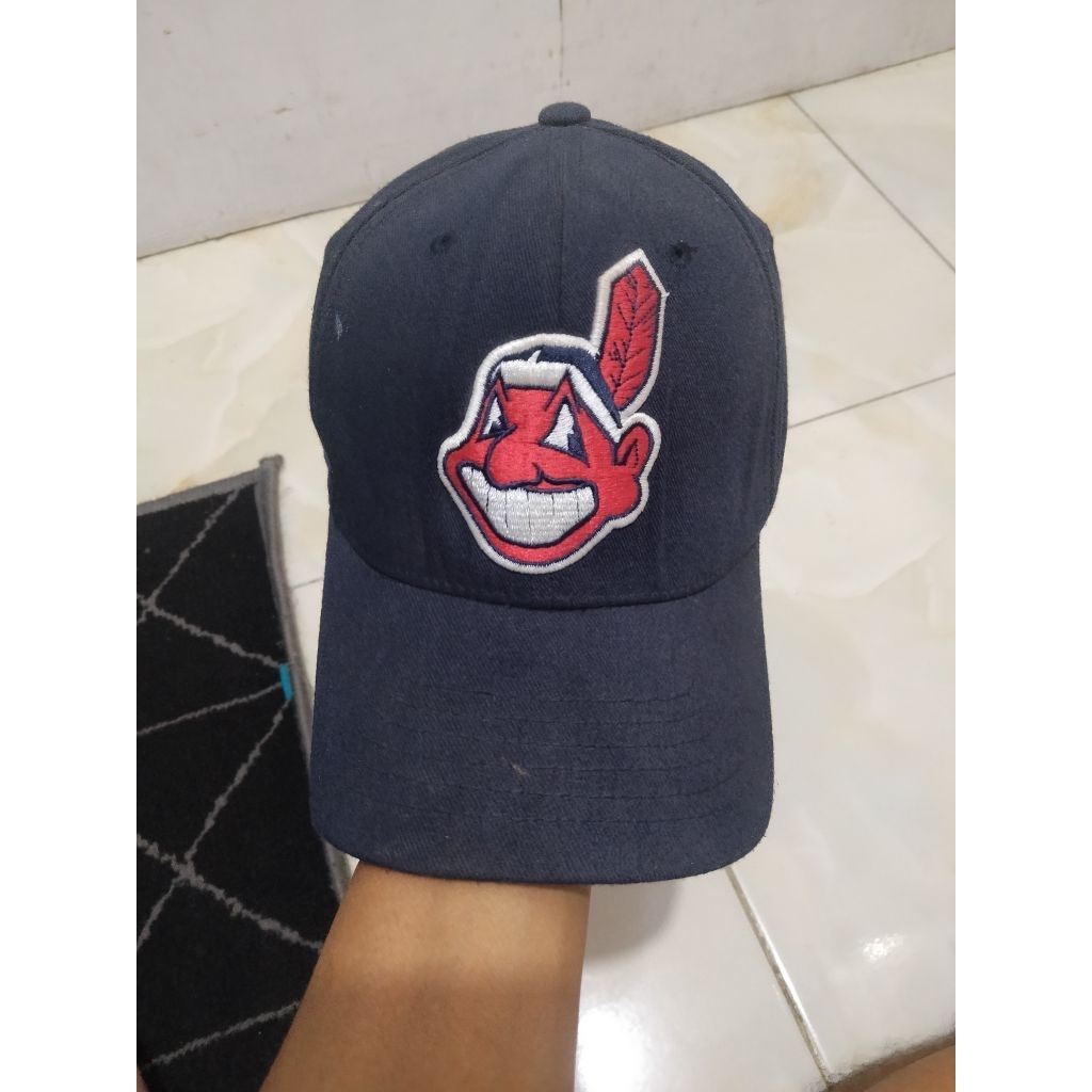 topi mlb indiana