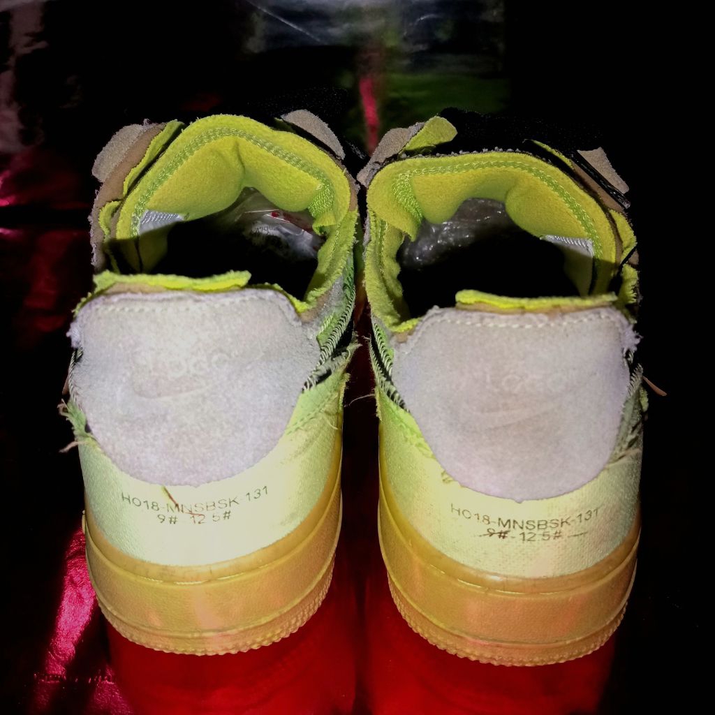 Nike Air Force 1 Low Off-White Volt size 42
