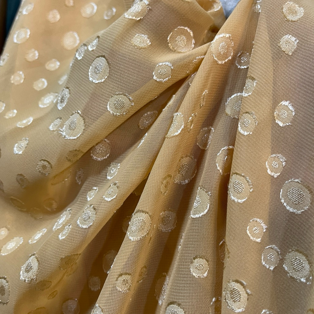Kain sifon ruby dot/bunga bintik