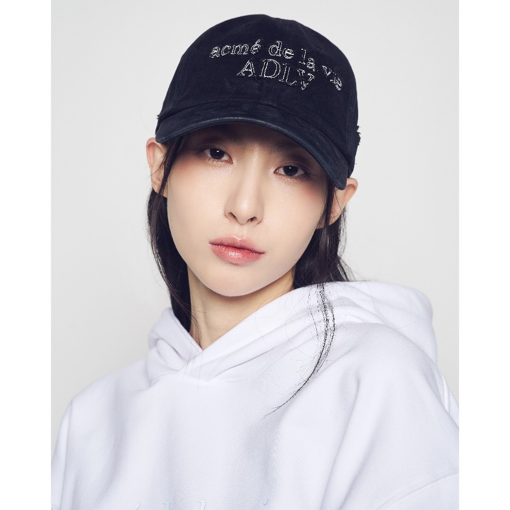 ADLV Fabric Logo Applique Ball Cap Black - Topi Unisex acme de la vie