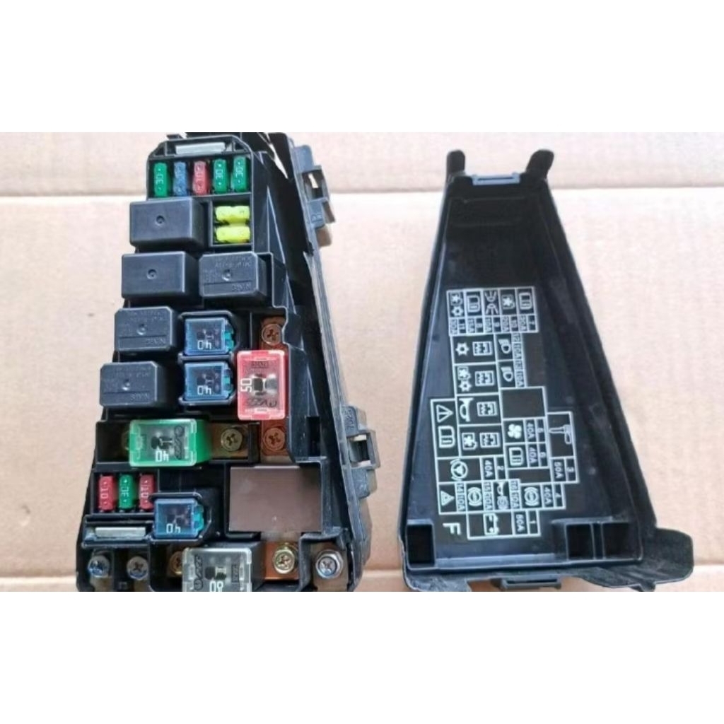 Fuse box sekring Assy mesin Honda city GD8 jazz GD3 2002 2003 2004 2005 2006 2007 2008 original