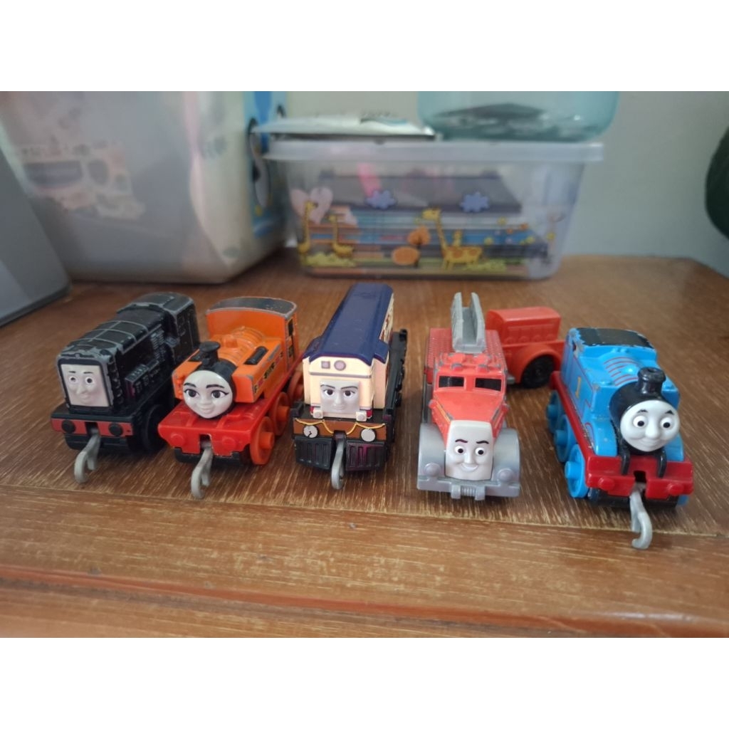 THOMAS & FRIENDS PRELOVED