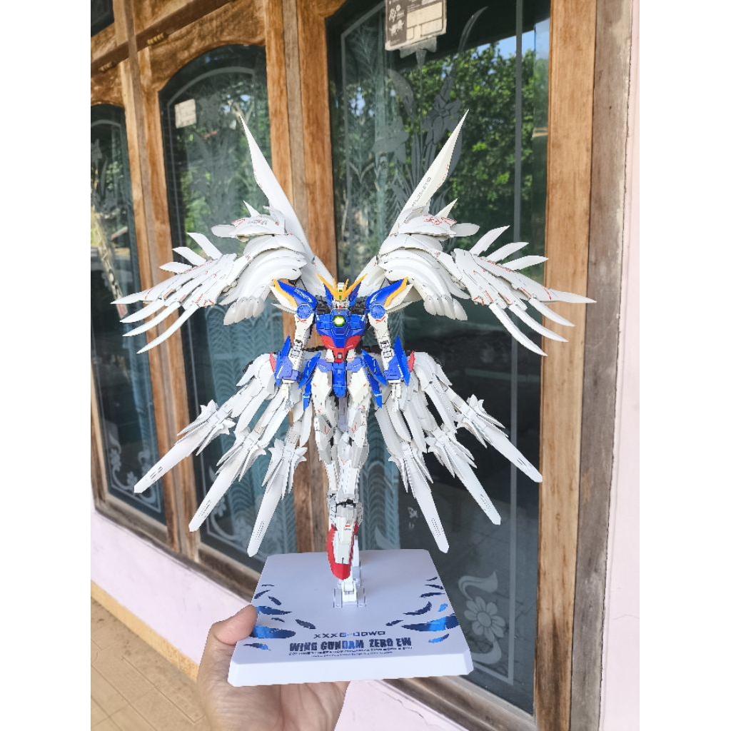 MG Wing Zero supernova