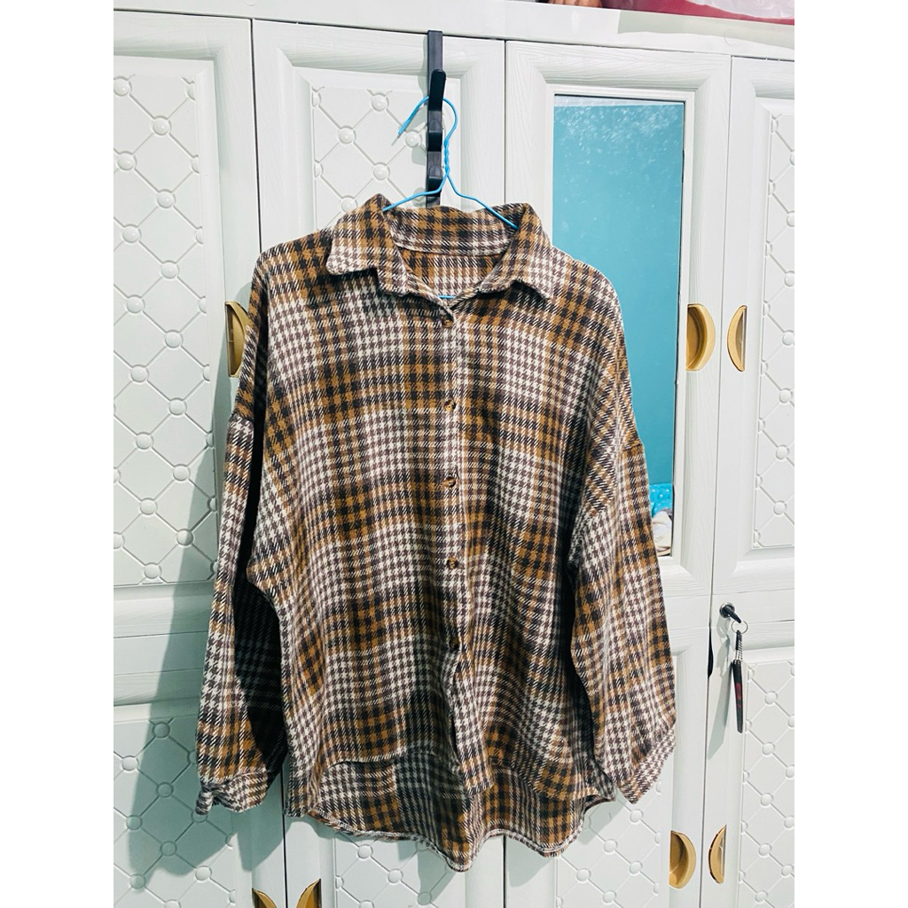 PRELOVED BAJU OVERSIZE, flanel oversize, outer oversize, baju second, baju kekinian, ootd, outfit ma