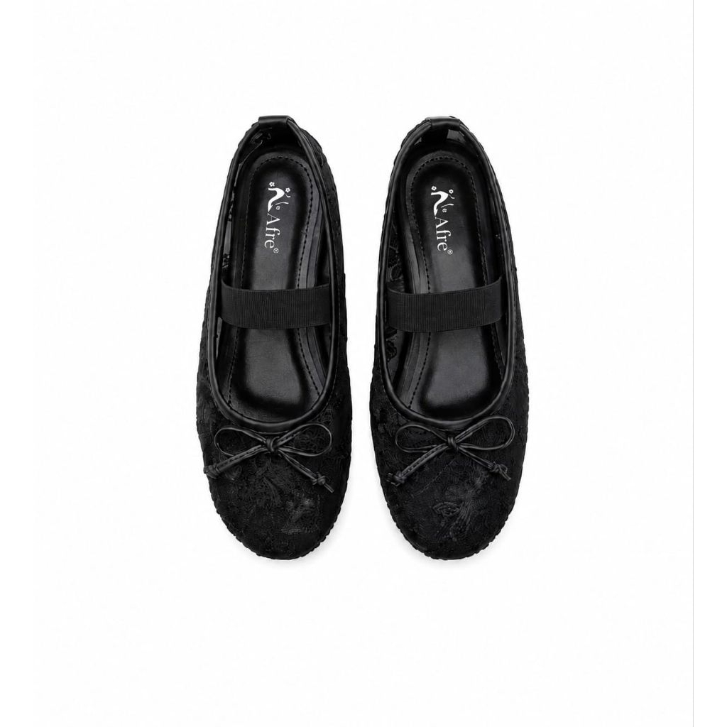 Aurelia Floral Lace Ribbon Mary Jane Soft Comfort Ballet Flats