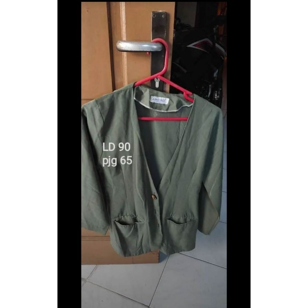 blazer Hijau preloved