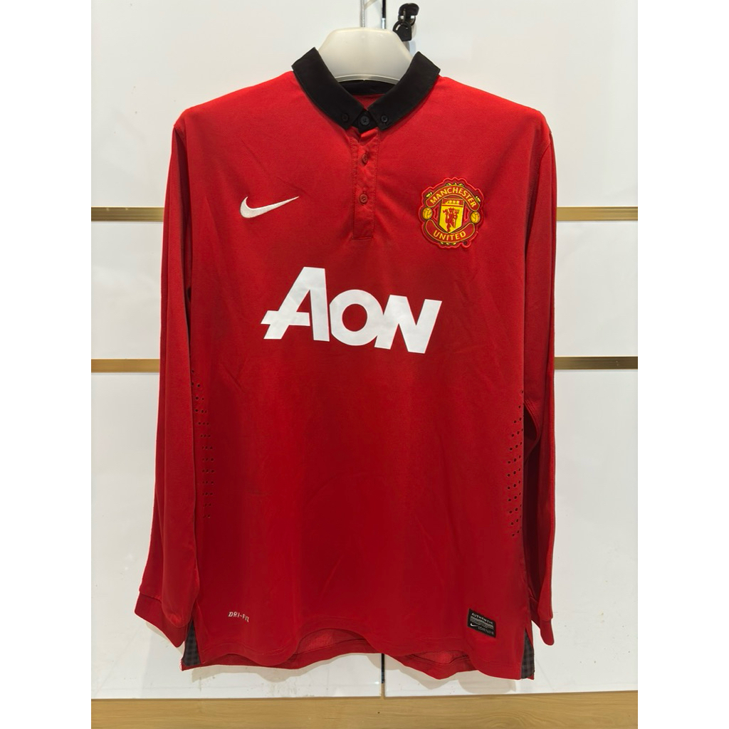 Jersey ls baju bola lengan panjang Manchester United 2013/2014 Michael Carrick 16