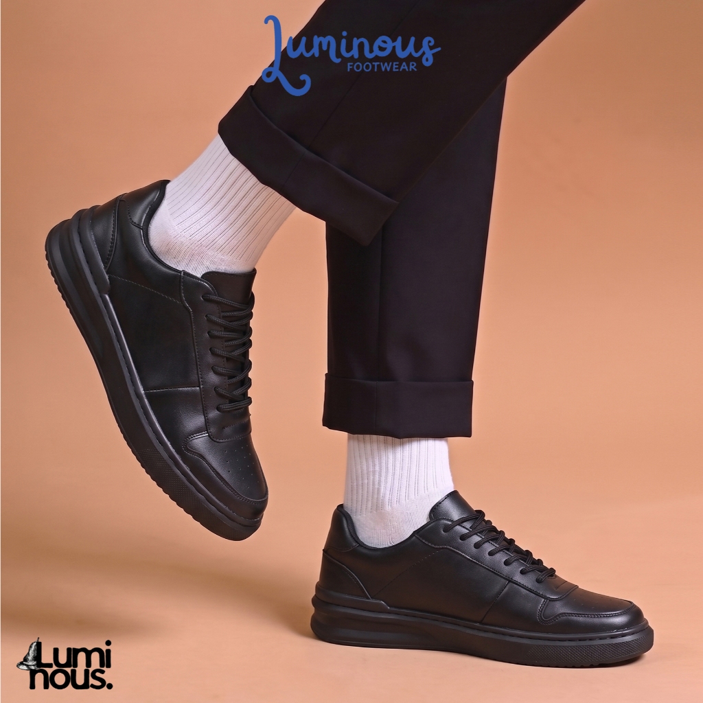 Sepatu Sneakers Formal Casual Kerja Pria - Luminous Yuri