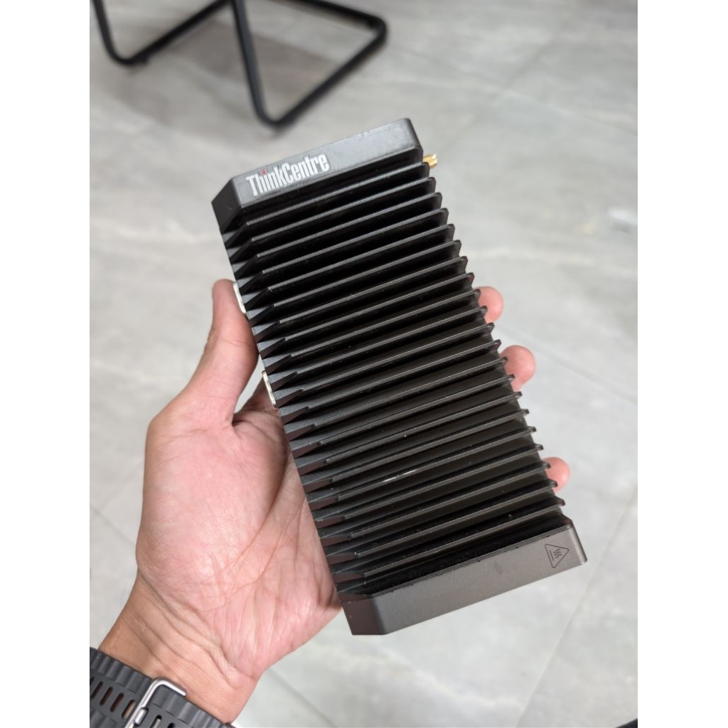 Thinkcentre m90n-i iot Celeron 4205