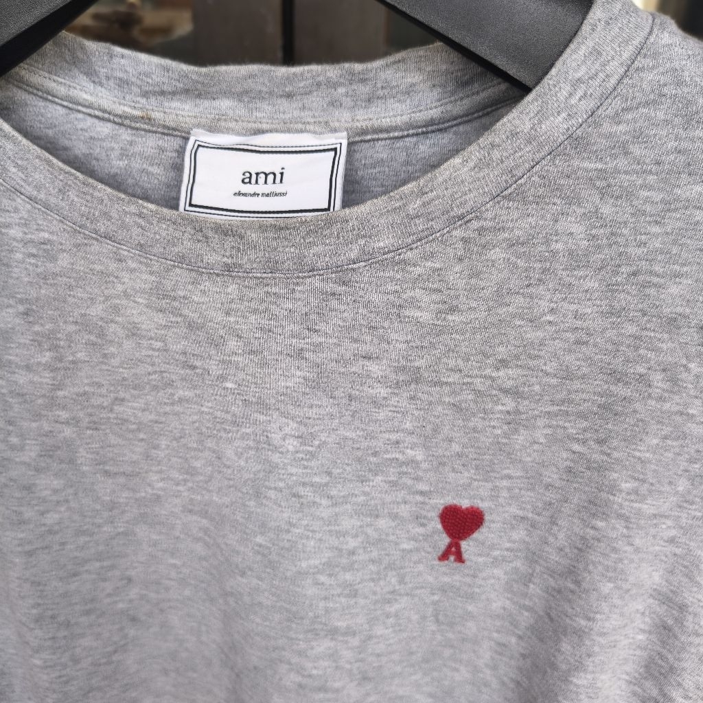 link Co kaos Ami paris