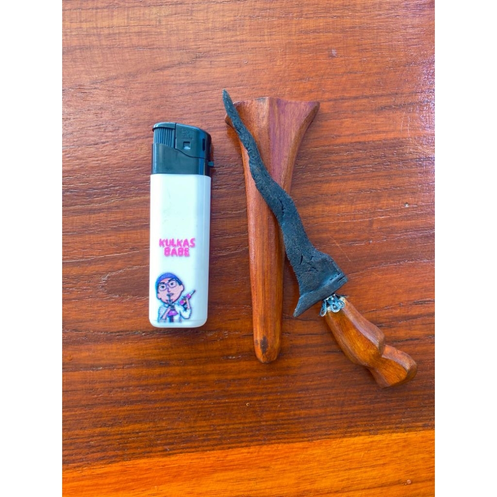 keris kecil sepuh