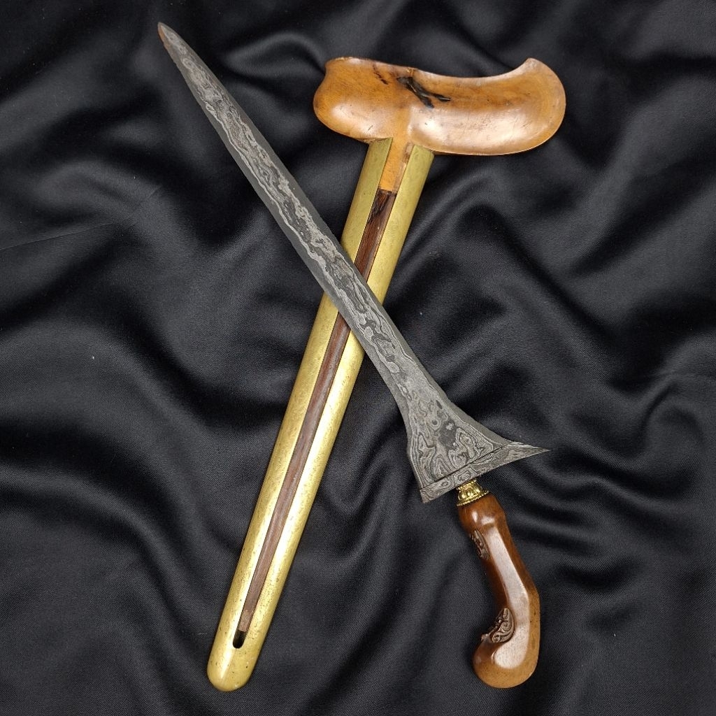 Keris Dhapur Tilam Upih Pamor Wengkon Isen Tangguh Tuban Sepuh