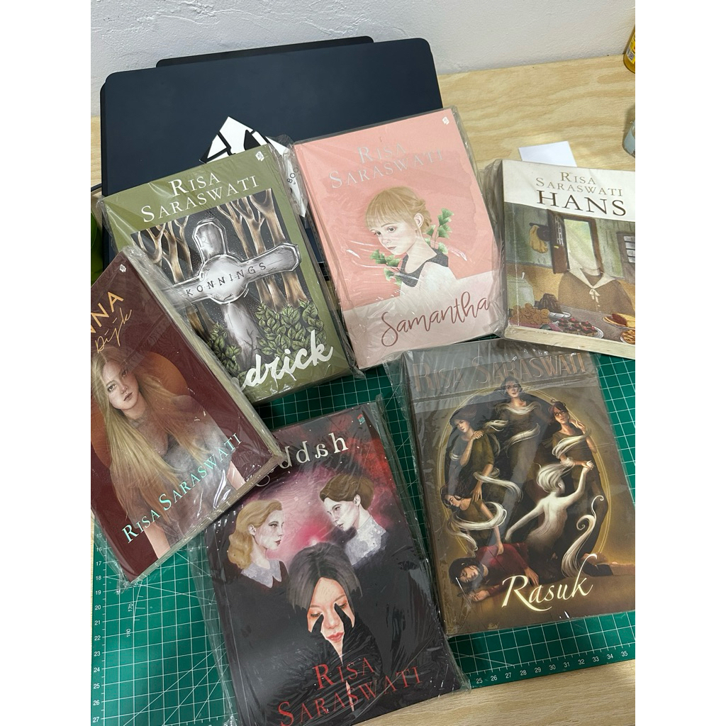 PRELOVED BUKU RISA SARASWATI