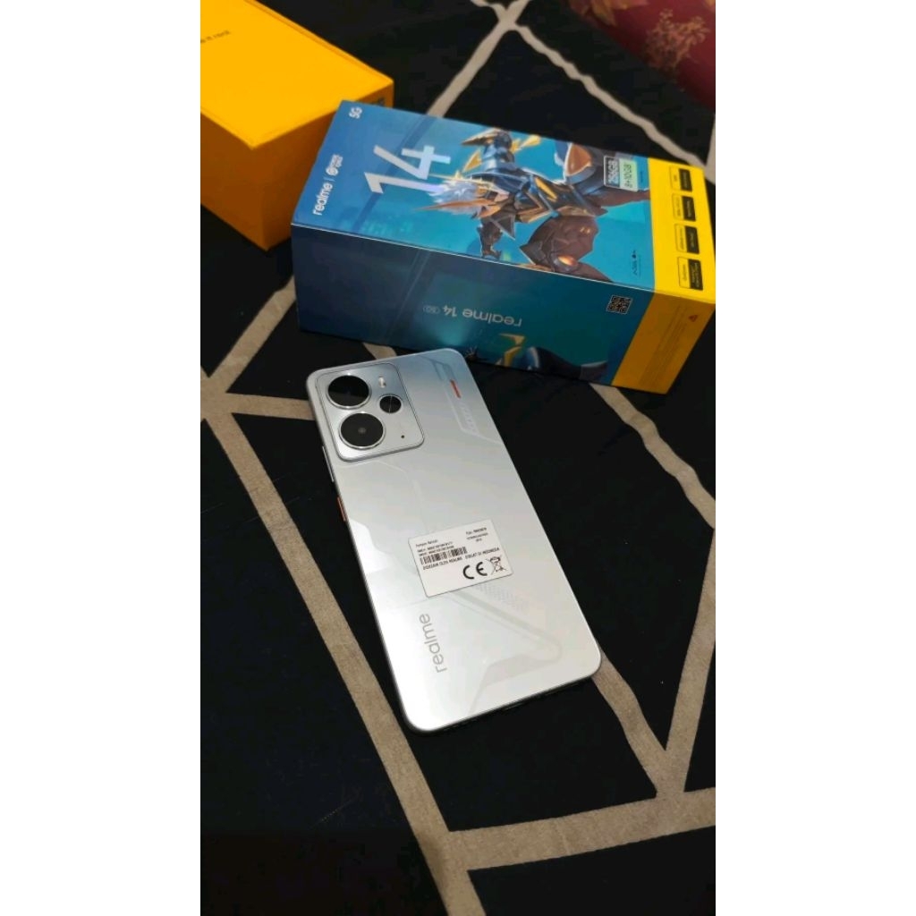 Realme 14 5G Ram 8GB/256GB Fullset