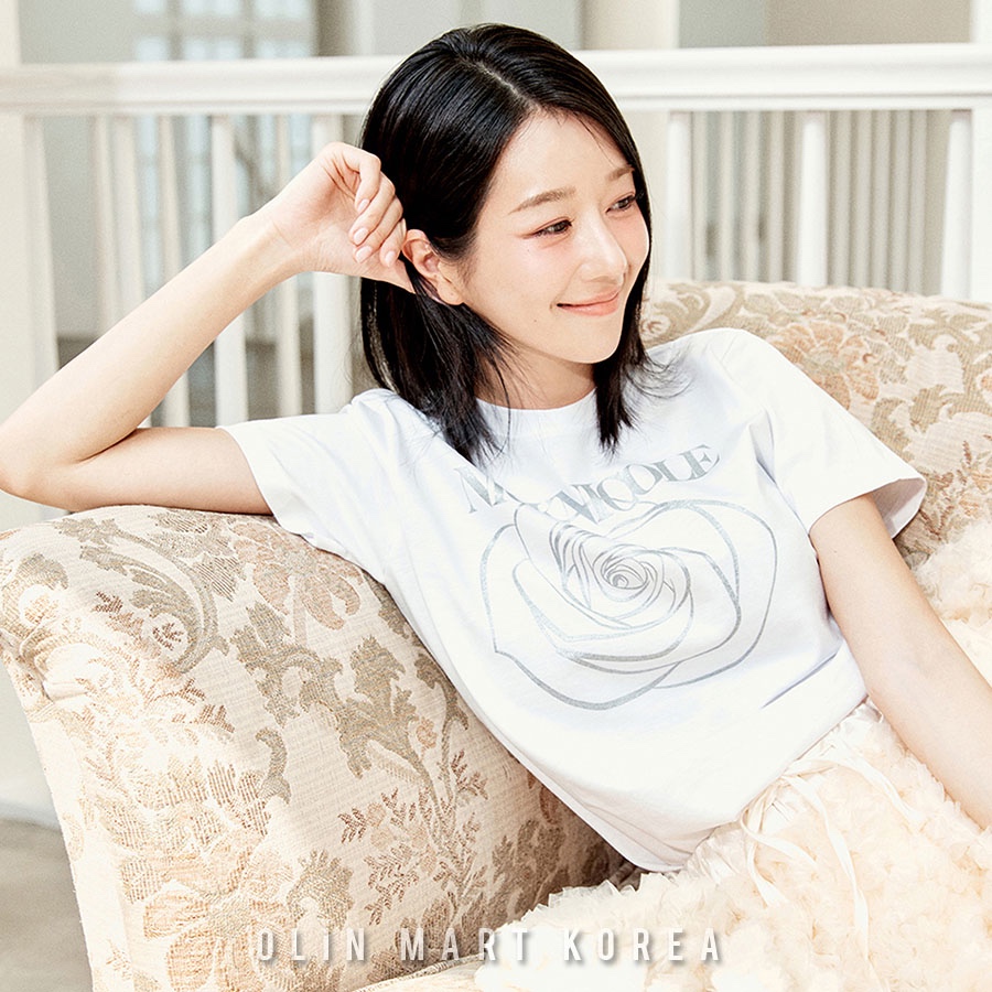 NICK NICOLE (Seo Yea Ji) BIG ROSE SLEEVE TOP