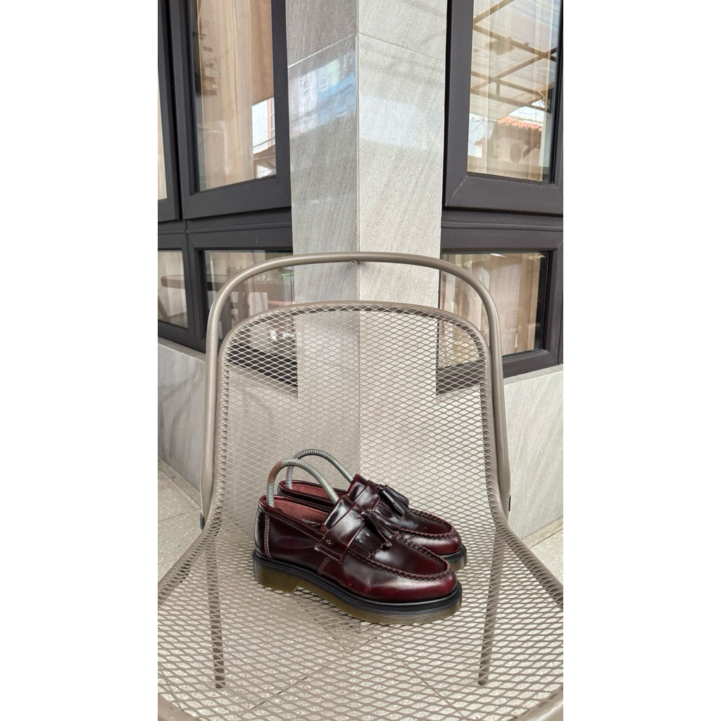 Dr Martens Adrian Tassel