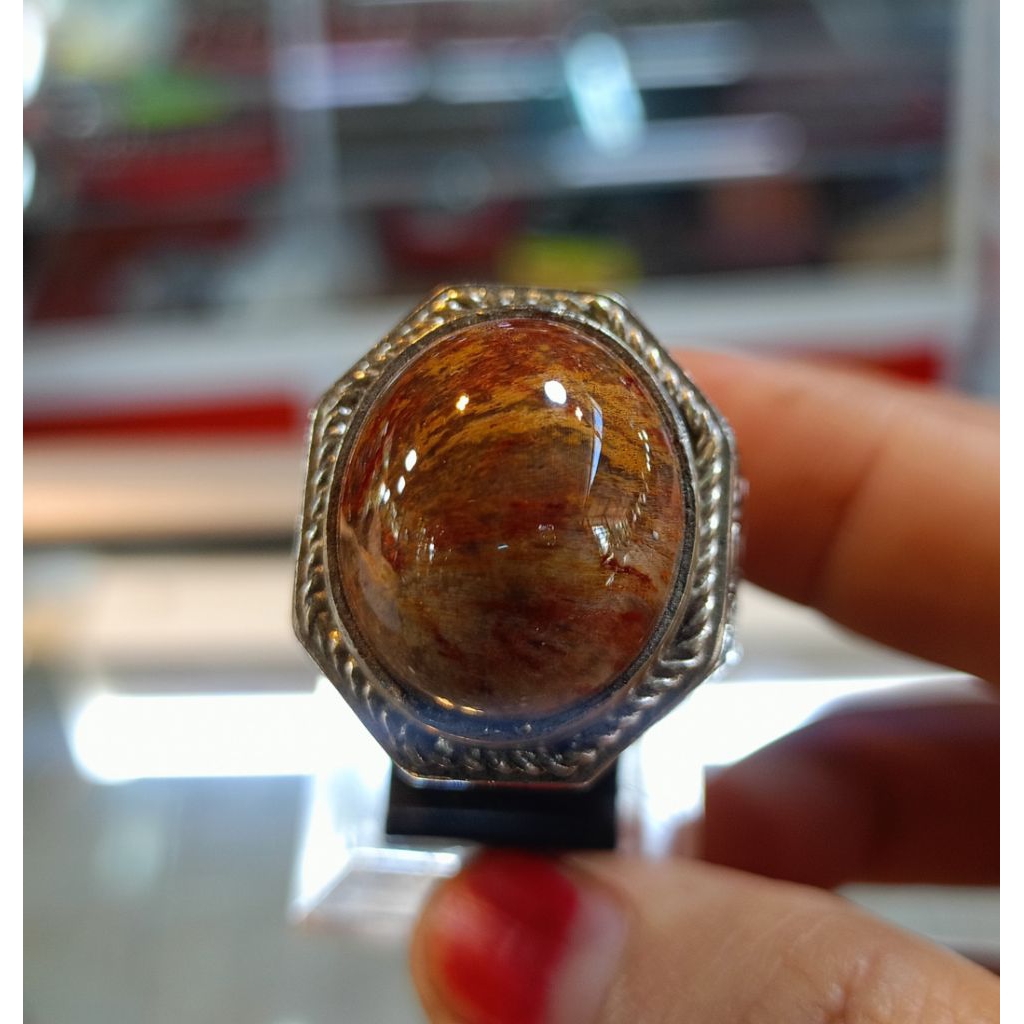 Cincin Fosil kelor merah (Natural)
