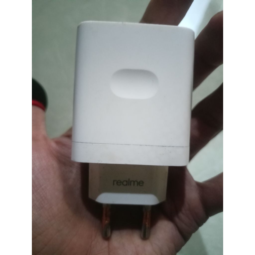 Adaptor charger realme 33watt ORI copotan