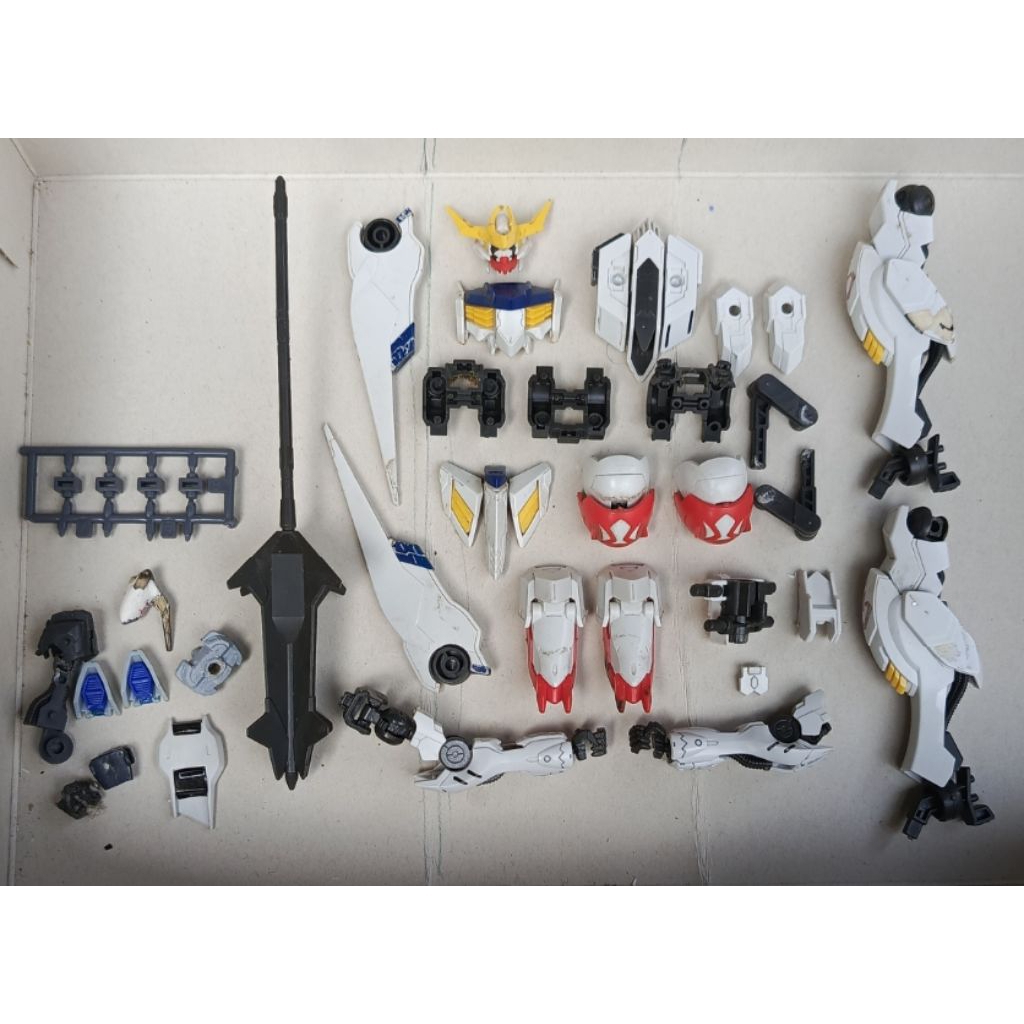 JUNK HG Barbatos+Lupus BANDAI+bonus