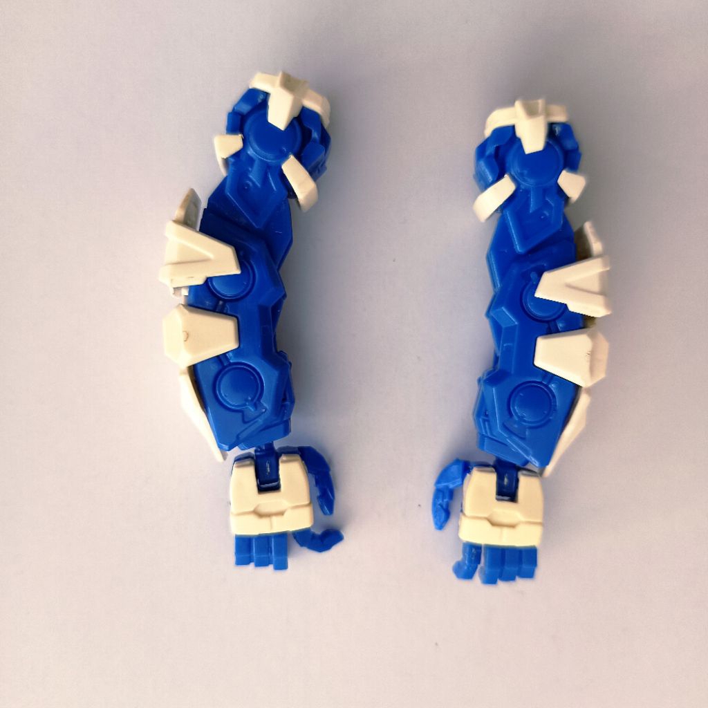 ARMS TANGAN MG 1/100 ASTRAY BLUE FRAME