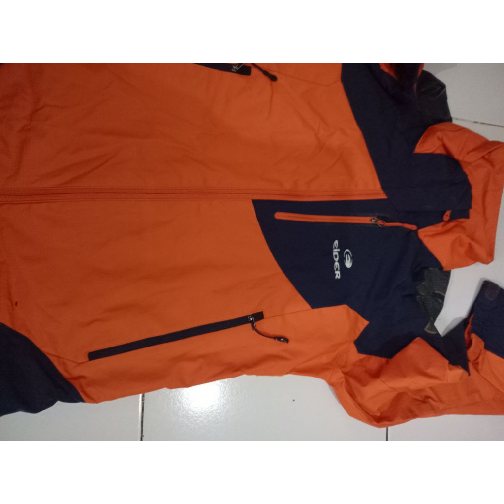 jaket gunung anak uk S merk EIDER