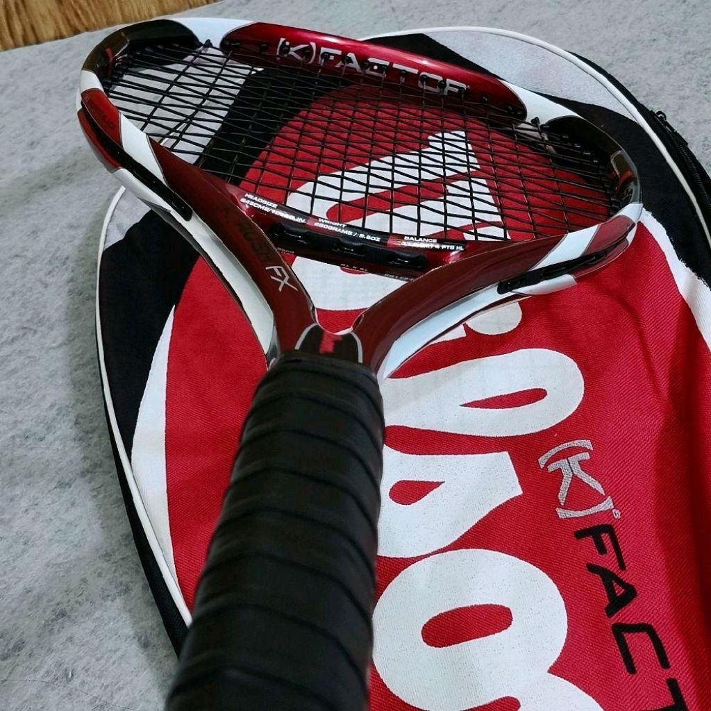 Raket Tenis Bekas Mulus Wilson K Factor Merah Combi Lengkap Siap Pakai