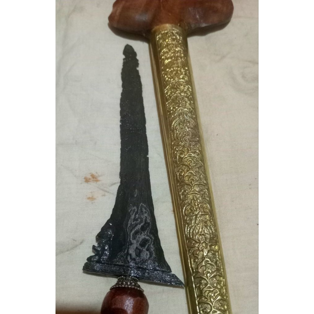 keris Omyang ageman .sepuh singosari.akhir.