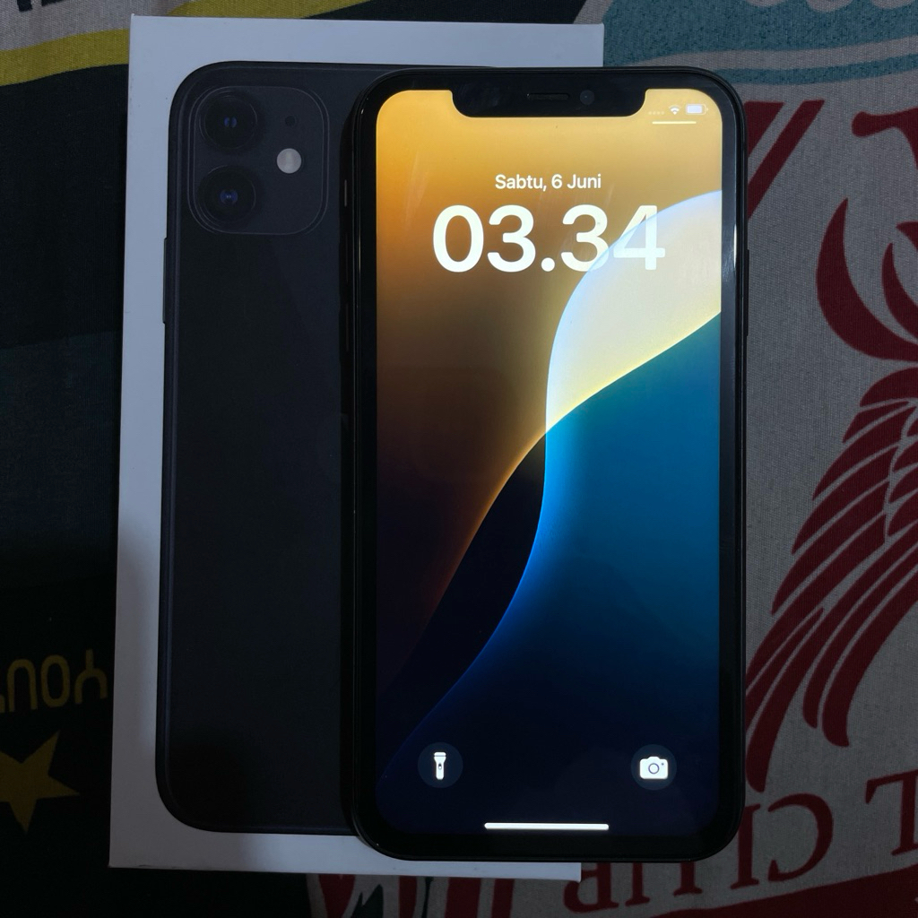 Iphone 11 128GB SECOND ORIGINAL FULLSET ALL OPERATOR IMEI AMAN