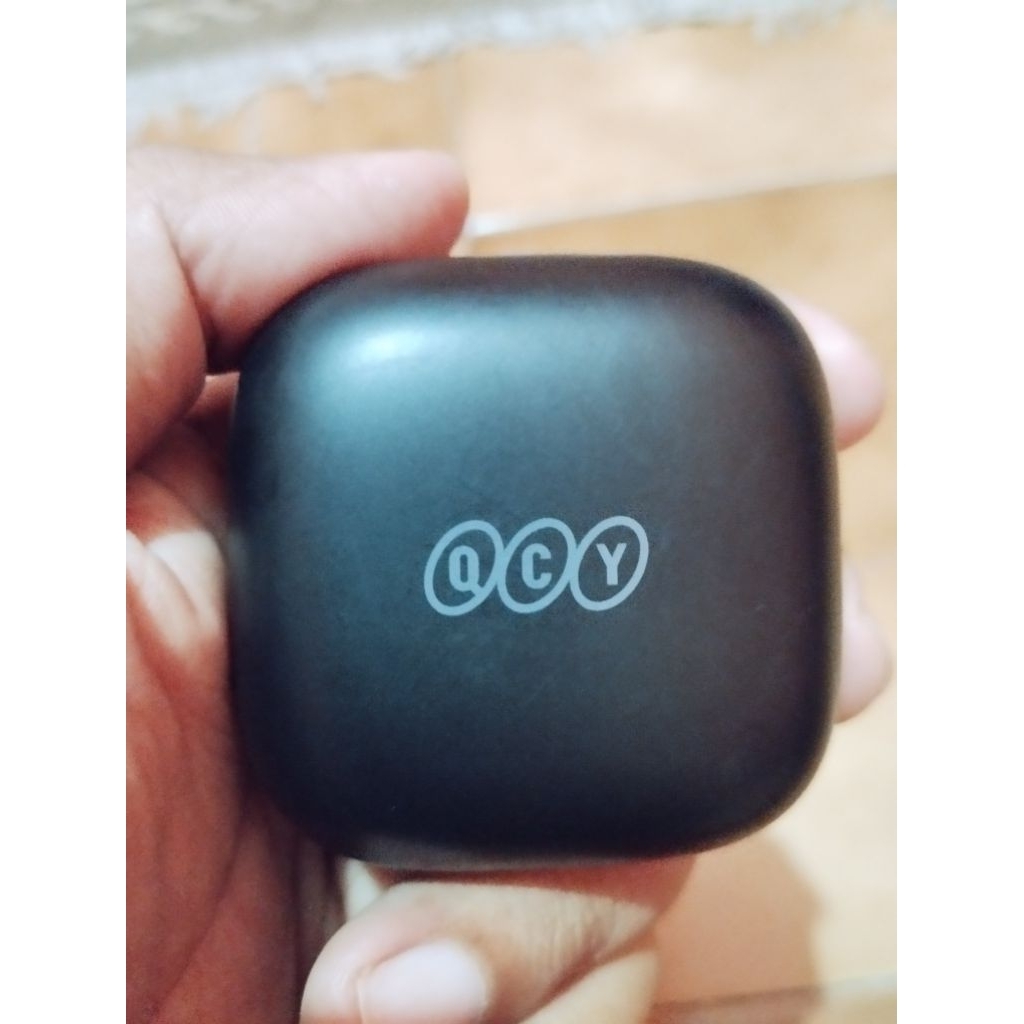 TWS QCY T13 ANC LIKE NEW