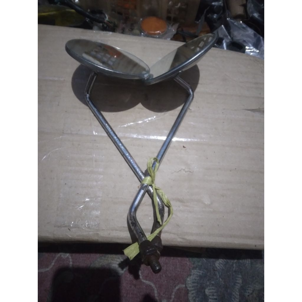 spion yamaha v75 second