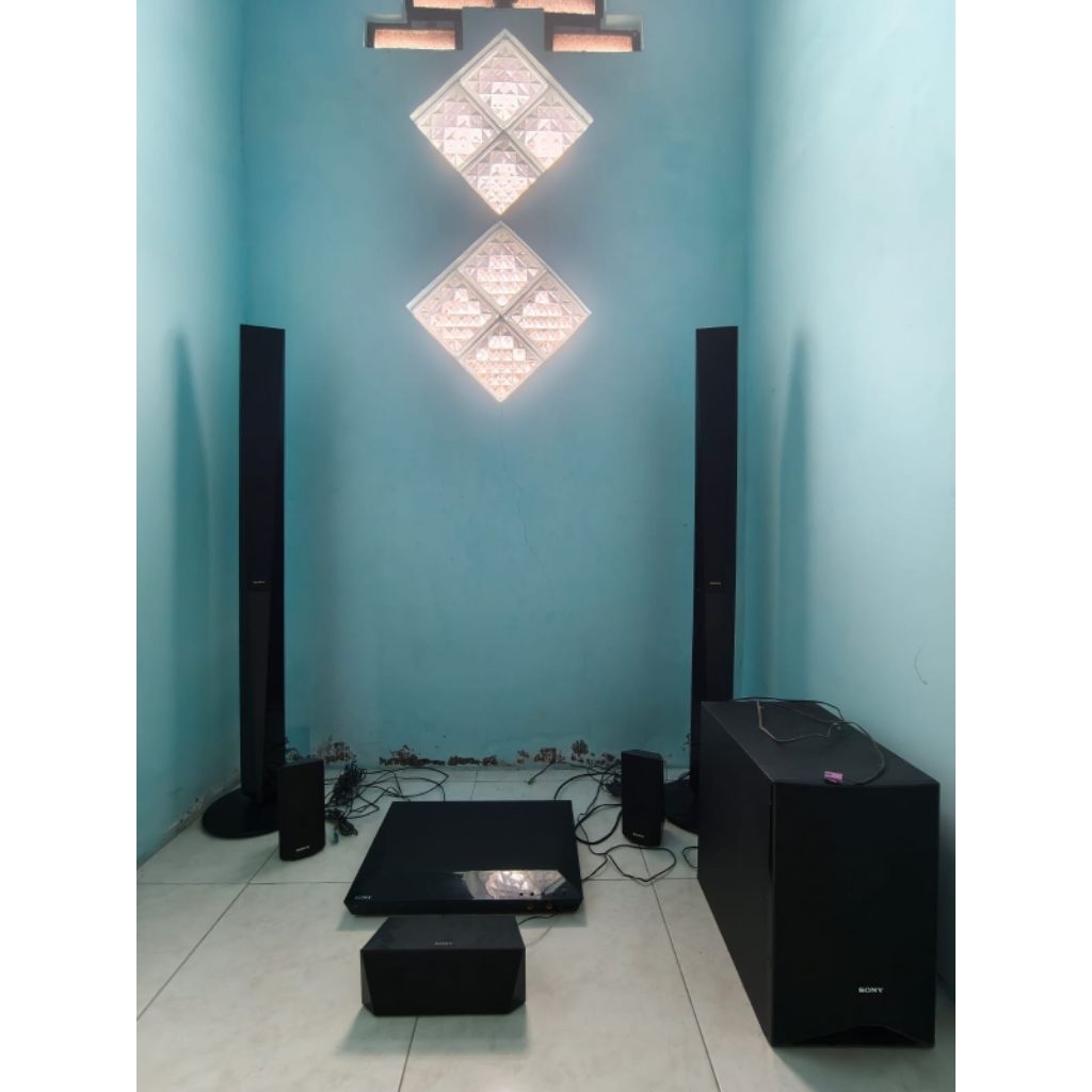 SONY BLUE-RAY 3D Home Theater BDV-E4100 Kondisi Second Like New