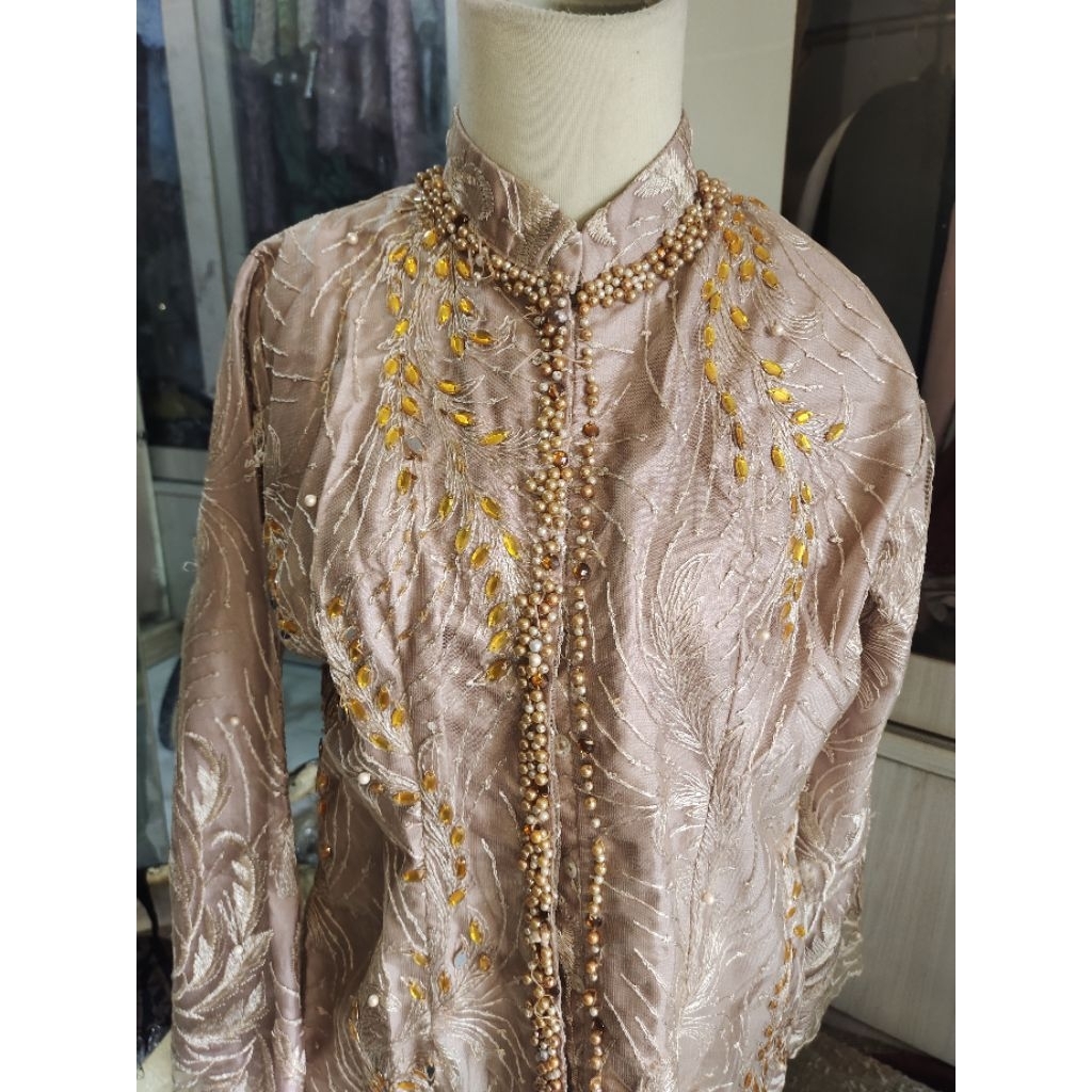 2 set kebaya ibu besan kebaya +jarik 80rb