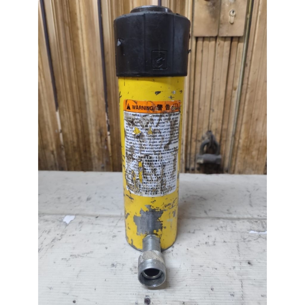 ENERPAC RC258 25 TON