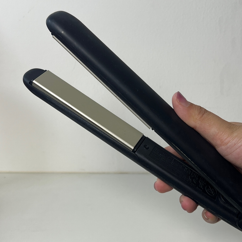 PRELOVED Remington Straightener S3500