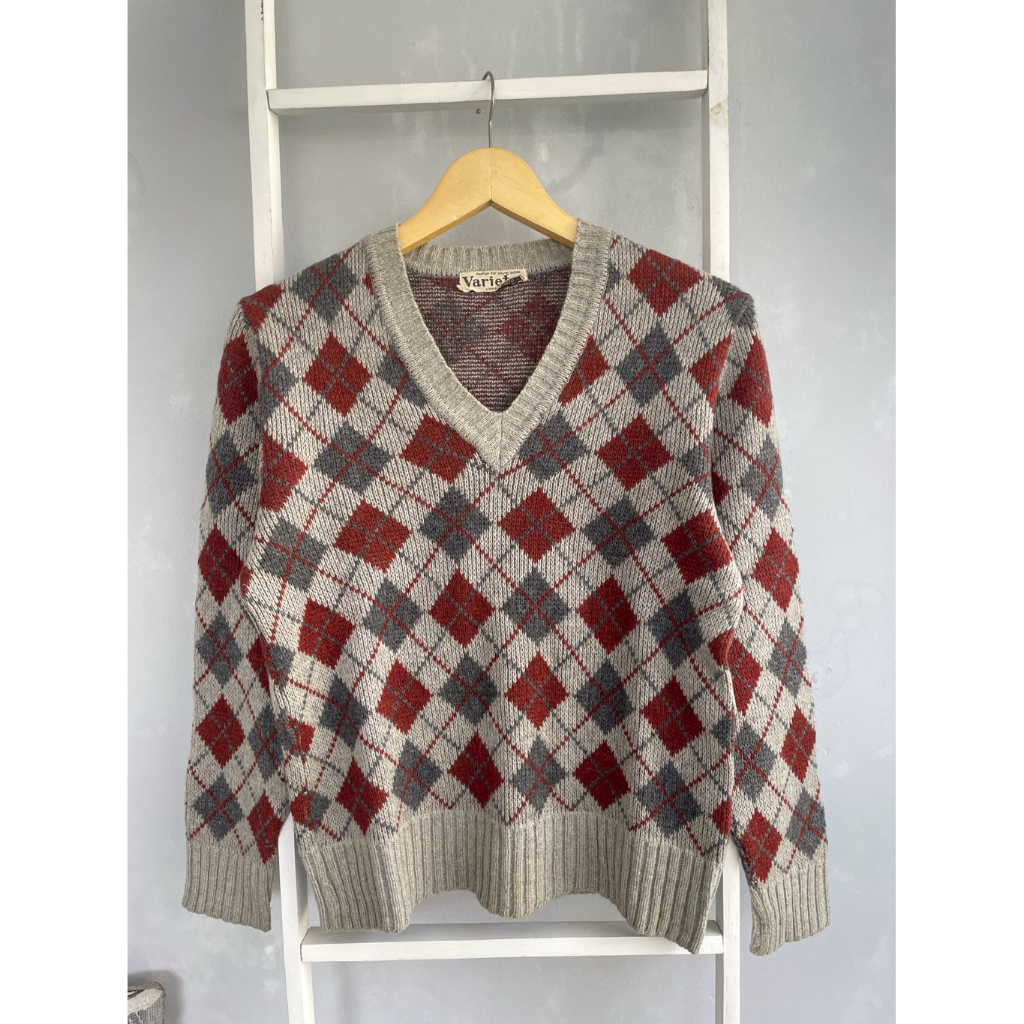 Sweater ketupat