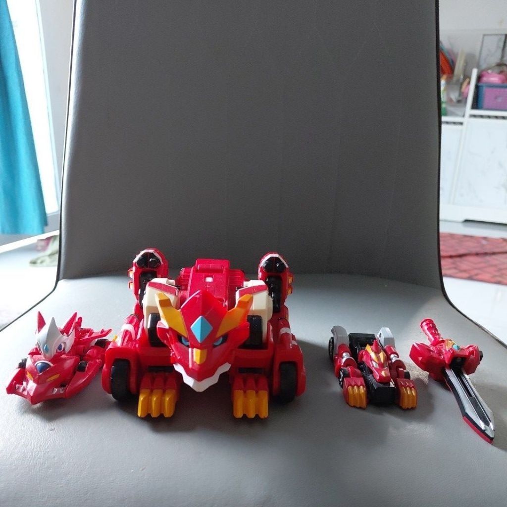 Young toys monkart megaroid draka