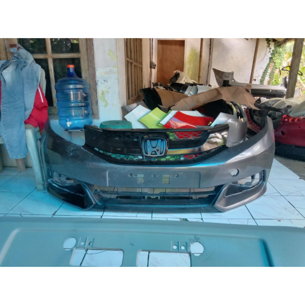 bemper depan mobilio e