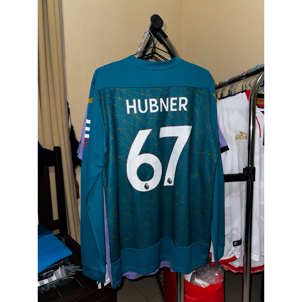Wolverhampton Wanderers Away Kit 22/23 - HUBNER 67 (original)