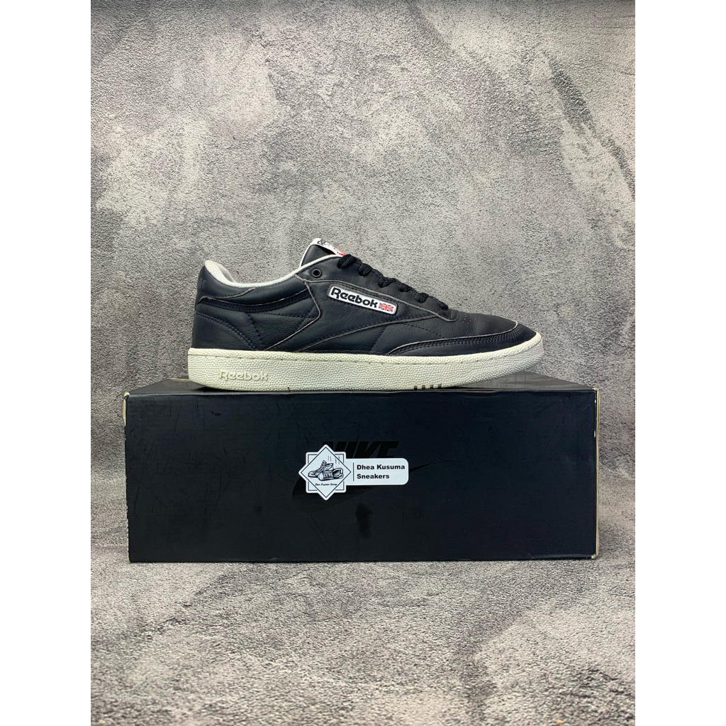 Rekber Reebok Classic Sepatu Second Original Bagian 1
