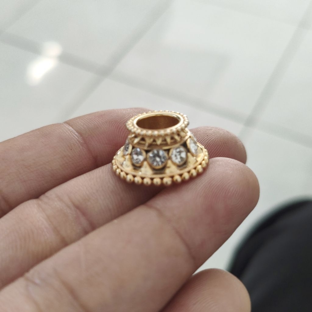 Mendak keris model jogja tembaga lapis emas batu sircone