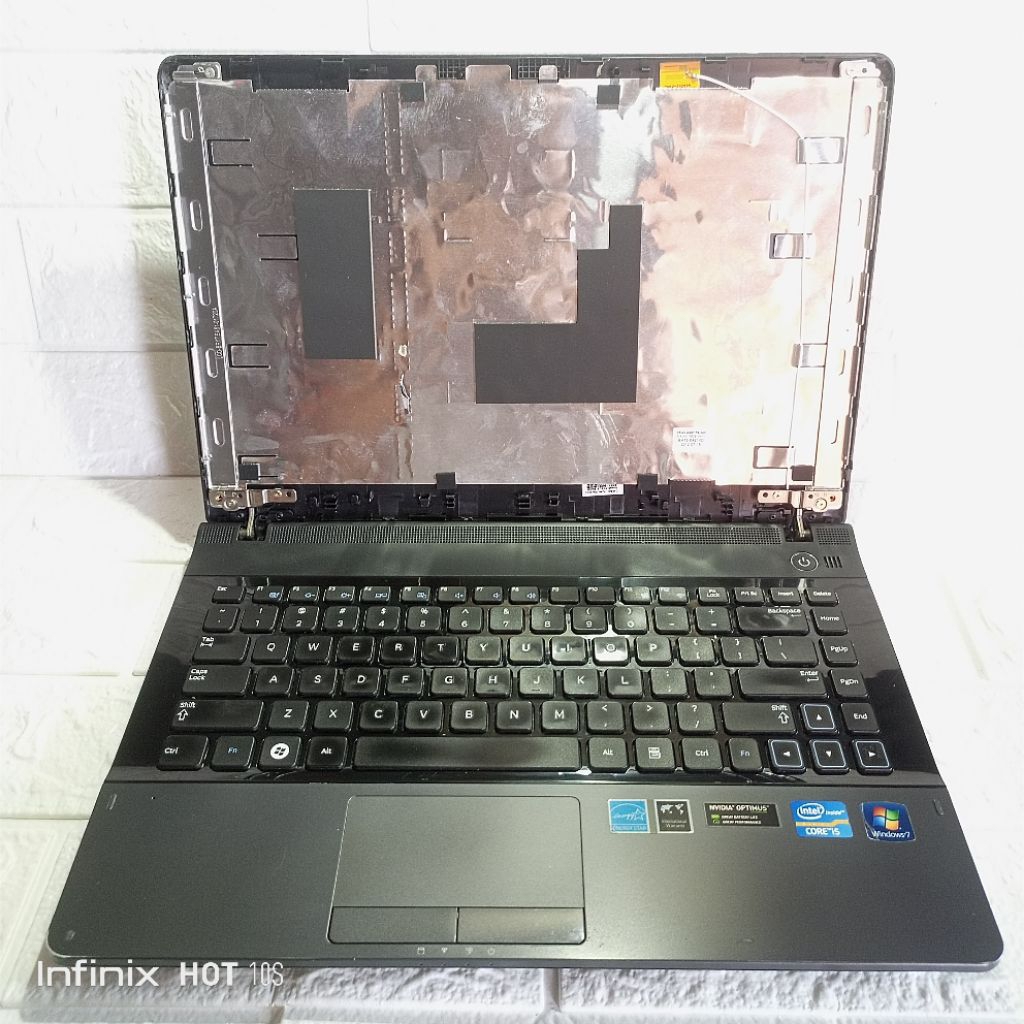 Casing body kesing case samsung np300e series samsung np300e4c ori