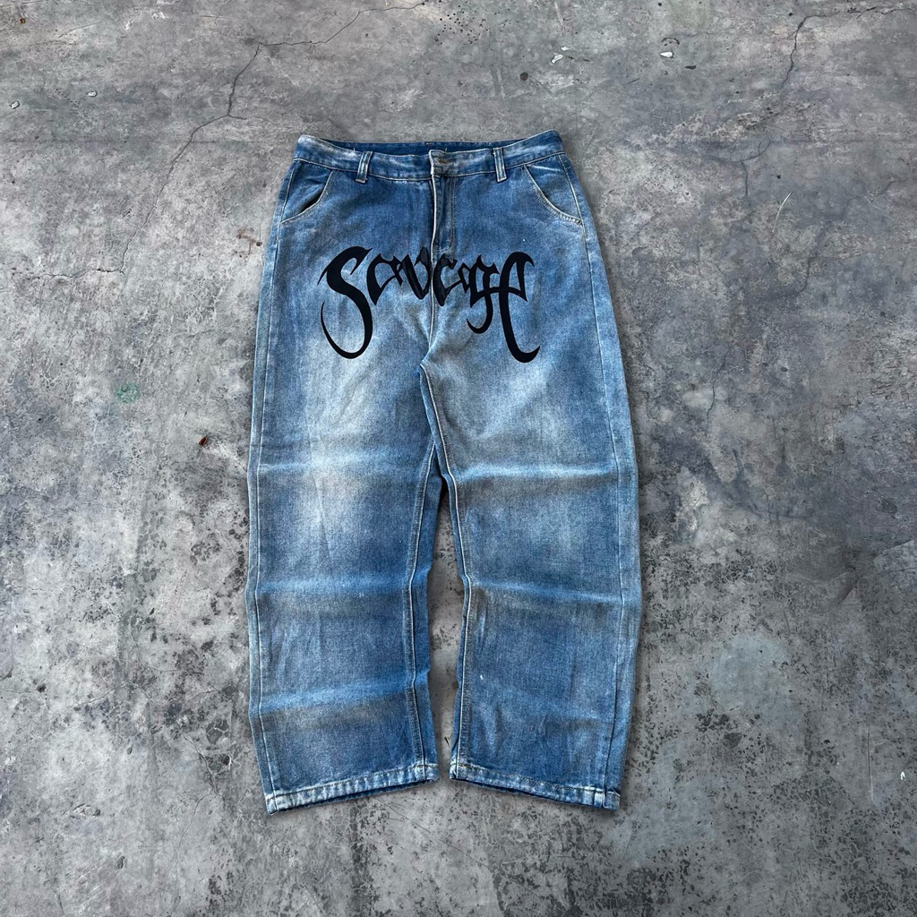 Baggy Blue jeans