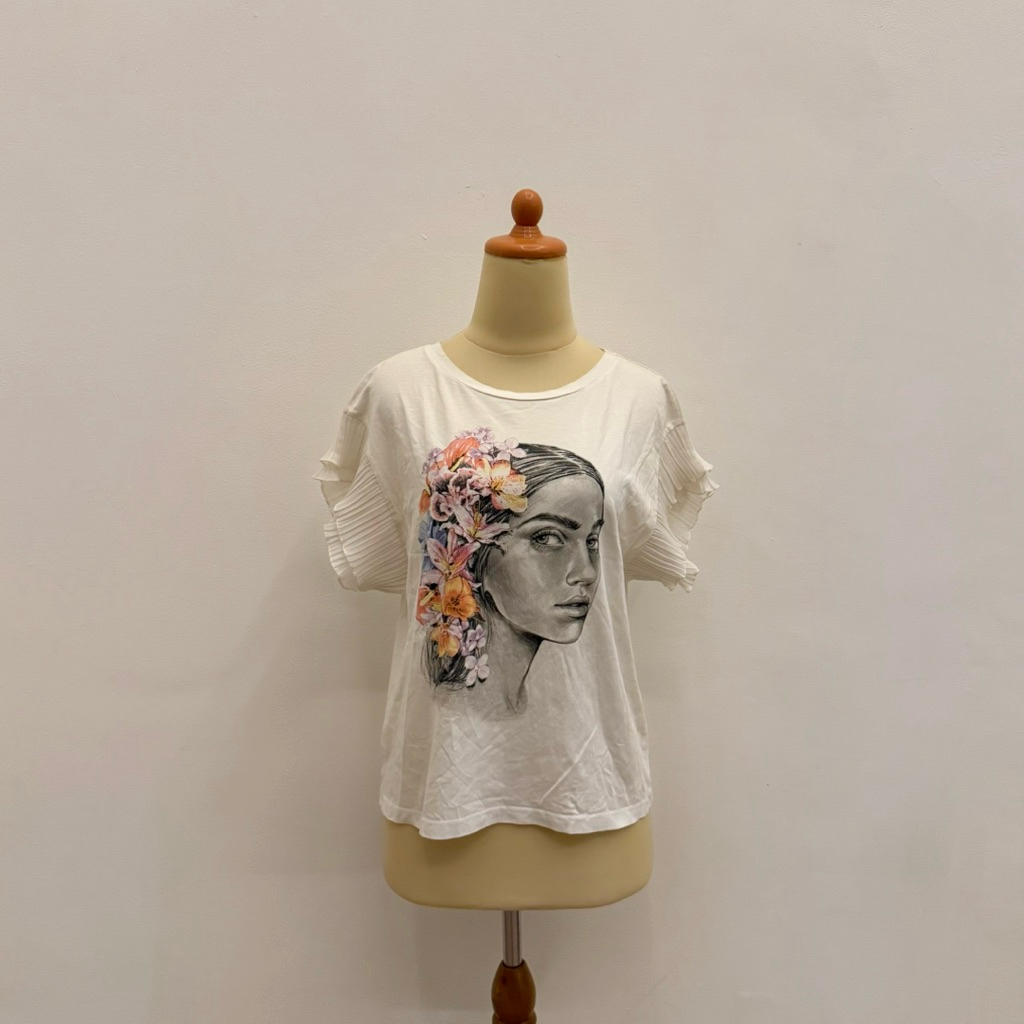 PRELOVED Zara White Graphic Print Short Sleeve T-Shirt Blouse Top Fashion Wanita